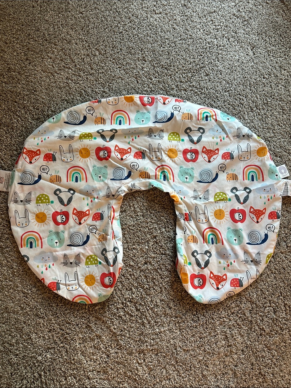 Boppy Nursing Pillow Cover - White with Multicolor Animal & Rainbow Print